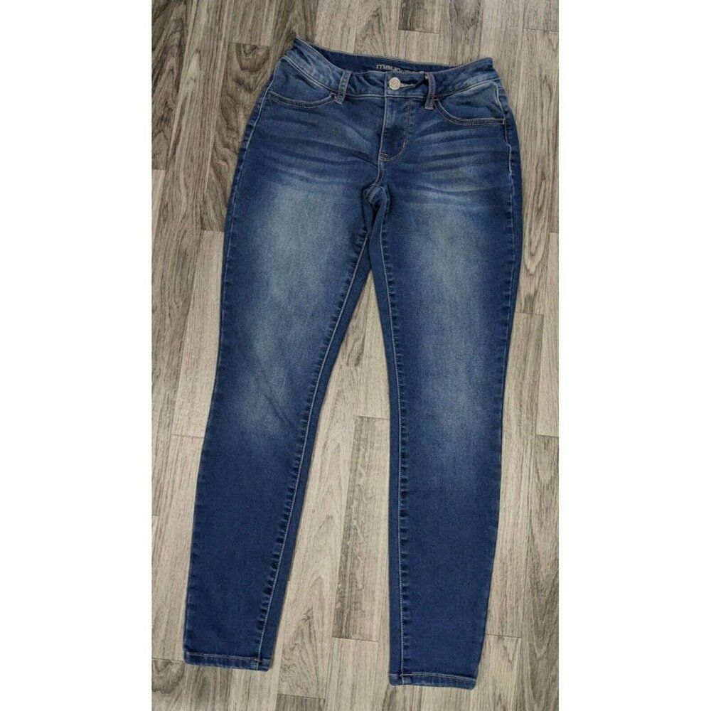 (3/$35) Maurices Womens Size XS - Regular Skinny Whiskered Denim Blue Jeans